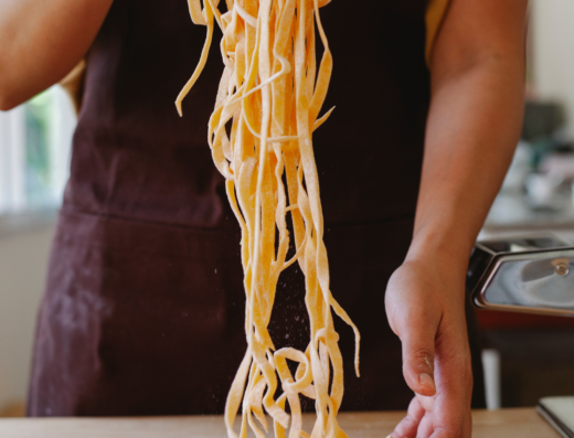 “Metti le mani in pasta… a casa di Chiara” – Corso di cucina esperienziale | Pasta fresca & Tiramisù